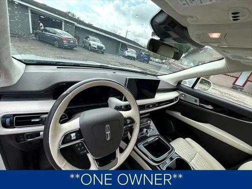 2023 Lincoln Nautilus Black Label