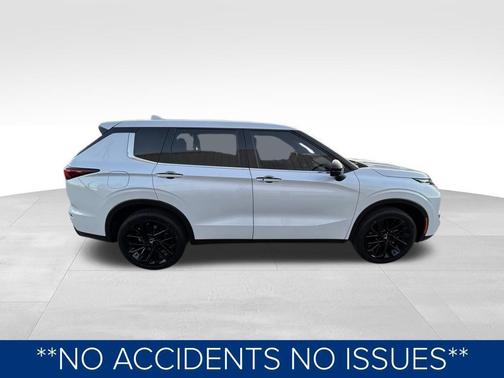 2024 Mitsubishi Outlander SE Black Edition S-AWC