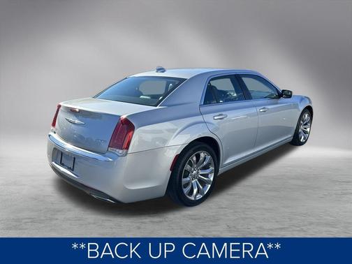 2020 Chrysler 300 Touring