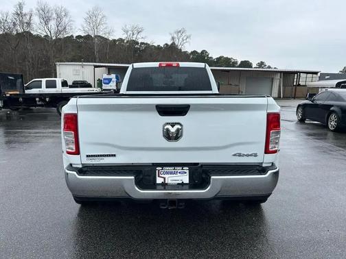 2024 RAM 3500 Big Horn Crew Cab 4x4 8' Box