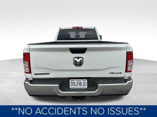 2024 RAM 3500 Big Horn Crew Cab 4x4 8' Box