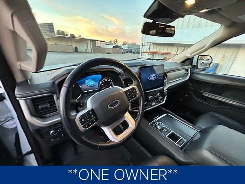 2022 Ford Expedition XLT