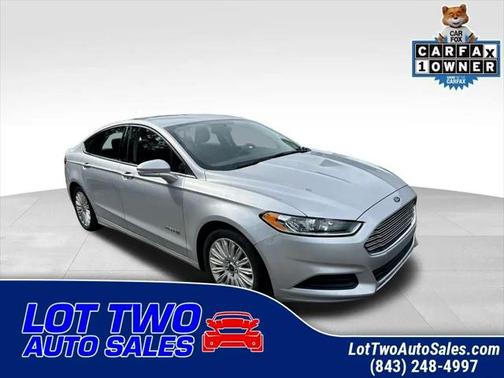 2015 Ford Fusion Hybrid SE