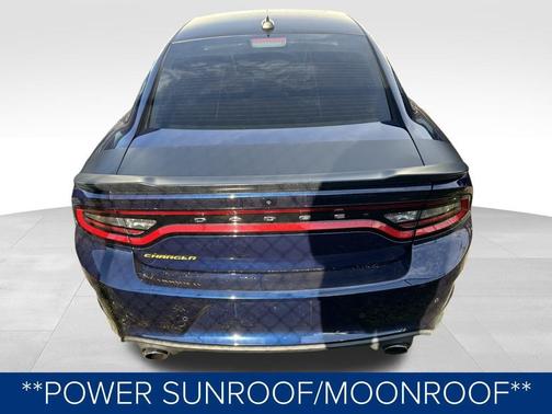 2017 Dodge Charger SRT 392