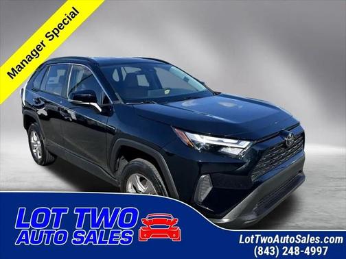 2022 Toyota RAV4 XLE