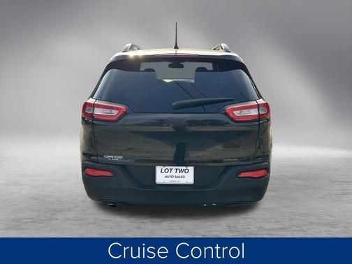 2017 Jeep Cherokee Sport