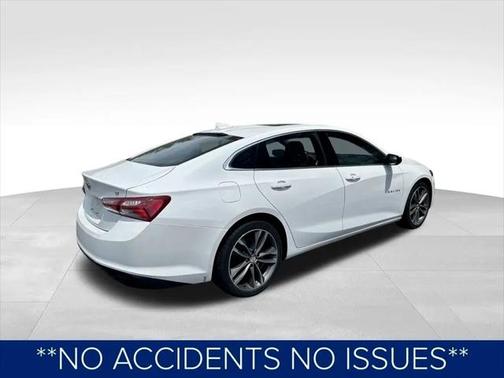 2022 Chevrolet Malibu FWD LT