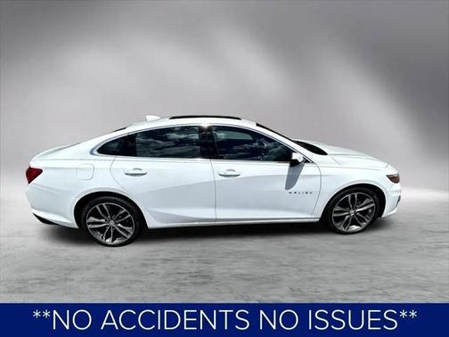 2022 Chevrolet Malibu FWD LT