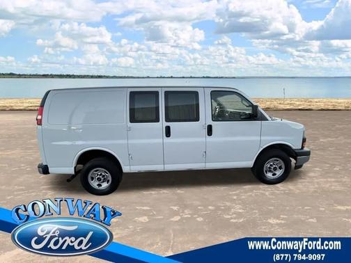 2023 GMC Savana 2500 Work Van