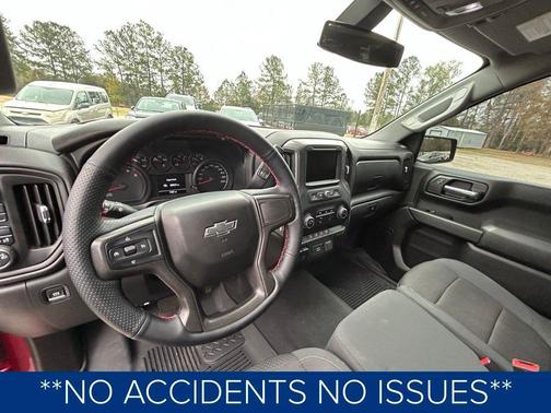 2020 Chevrolet Silverado 1500 Custom Trail Boss