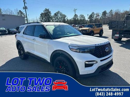 2022 Ford Explorer ST