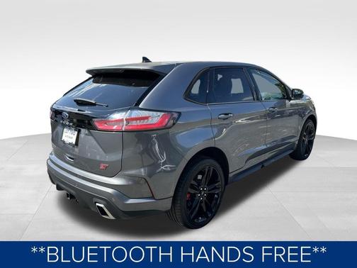 2022 Ford Edge ST