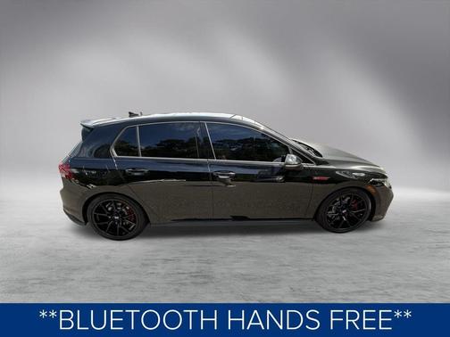 2024 Volkswagen Golf GTI 2.0T SE DSG