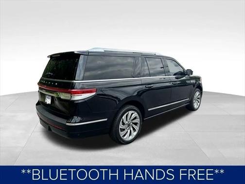2022 Lincoln Navigator Standard L