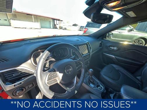 2021 Jeep Cherokee Latitude Lux