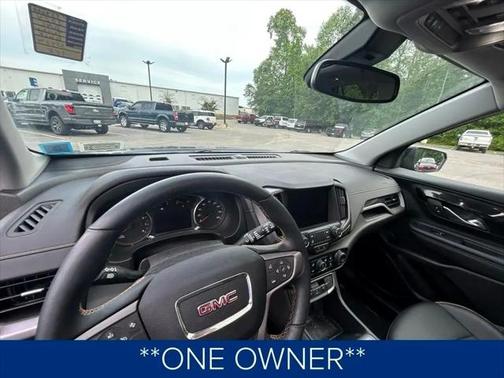 2024 GMC Terrain AWD AT4
