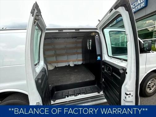 2023 GMC Savana 2500 Work Van