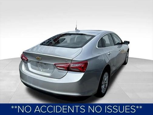 2022 Chevrolet Malibu FWD LT