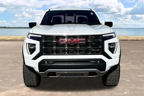 2023 GMC Canyon AT4