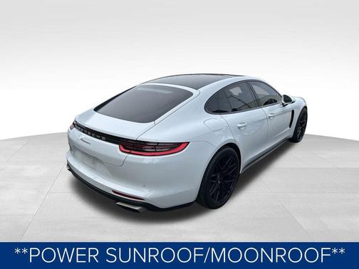 2020 Porsche Panamera 4