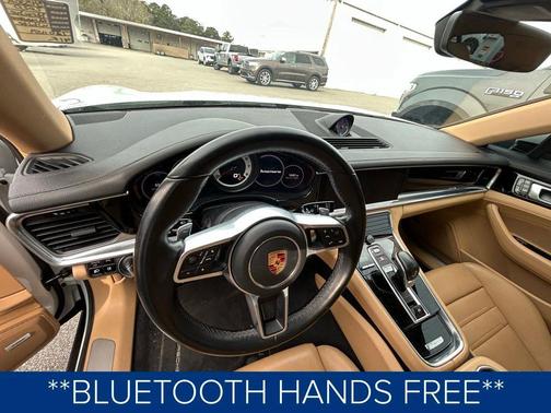 2020 Porsche Panamera 4