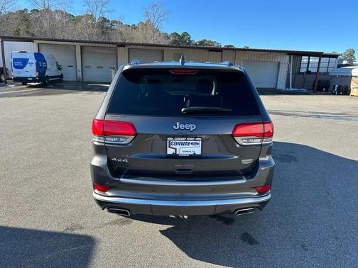 2018 Jeep Grand Cherokee Summit