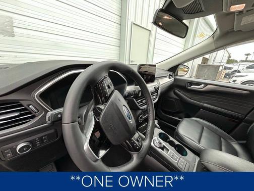 2021 Ford Escape Titanium