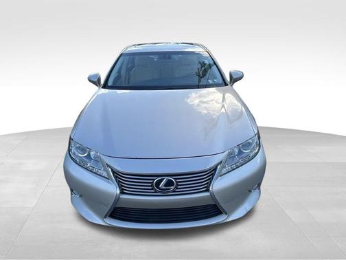 2014 Lexus ES 300h Base