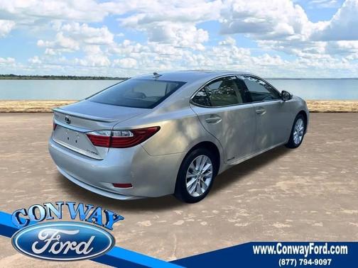 2014 Lexus ES 300h Base