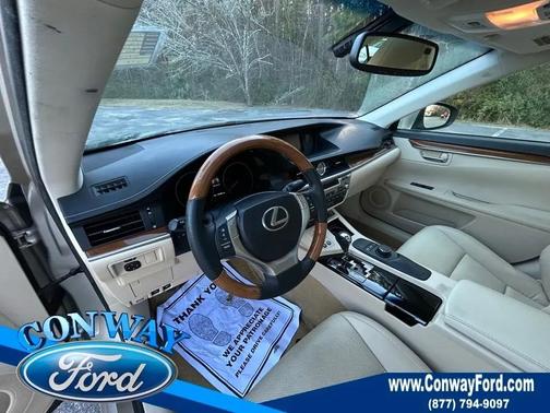 2014 Lexus ES 300h Base