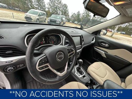 2017 Jeep Cherokee Latitude