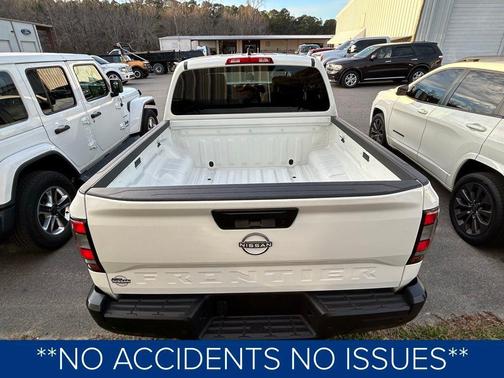 2025 Nissan Frontier S