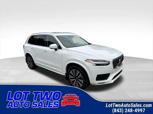 2021 Volvo XC90 T5 Momentum