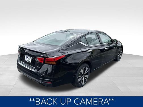 2022 Nissan Altima 2.5 SL