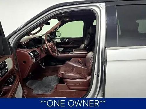 2021 Lincoln Navigator Black Label