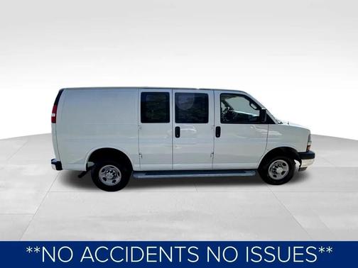2024 Chevrolet Express 2500 RWD 2500 Regular Wheelbase WT
