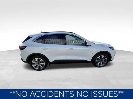 2025 Ford Escape Platinum