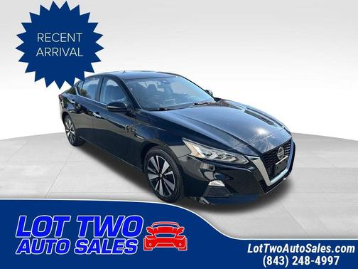 2022 Nissan Altima 2.5 SV