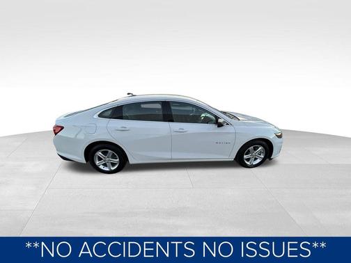 2022 Chevrolet Malibu 1LS