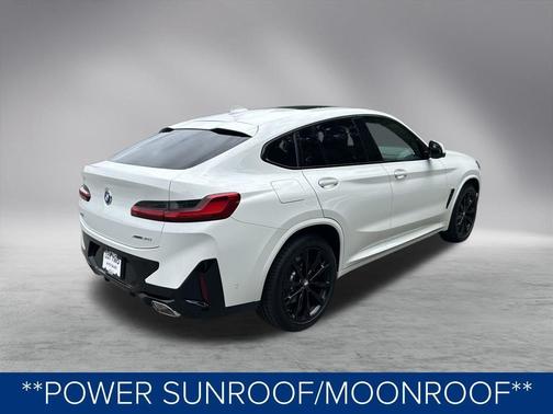 2022 BMW X4 xDrive30i