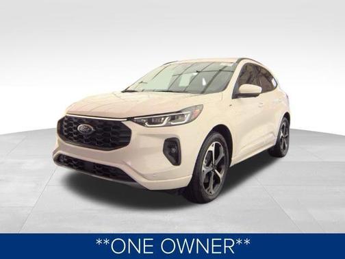 2025 Ford Escape ST-Line Elite