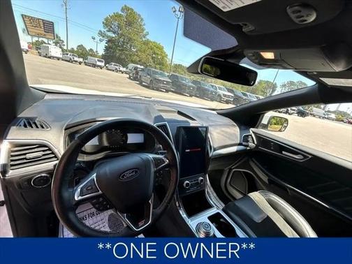 2022 Ford Edge ST