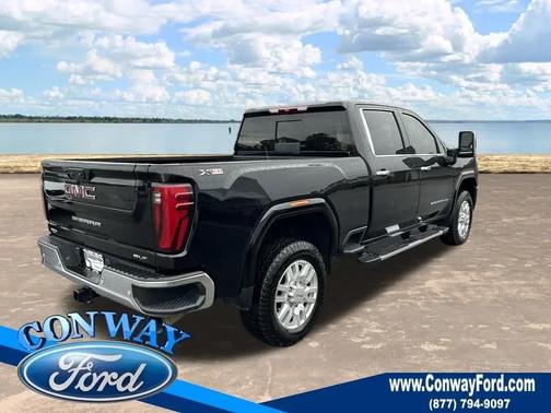 2025 GMC Sierra 2500 SLT