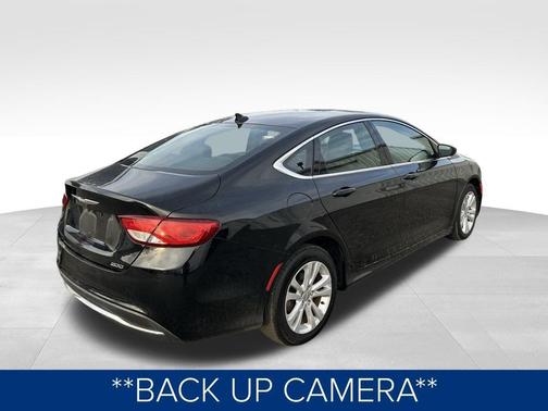 2017 Chrysler 200 Limited