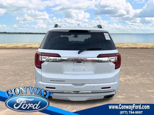 2020 GMC Acadia Denali