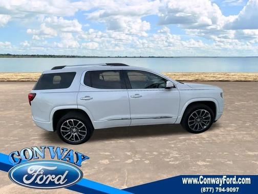 2020 GMC Acadia Denali