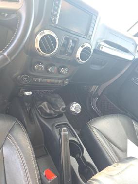 Billet Silver Metallic Clearcoat 2015 Jeep Wrangler Unlimited Rubicon