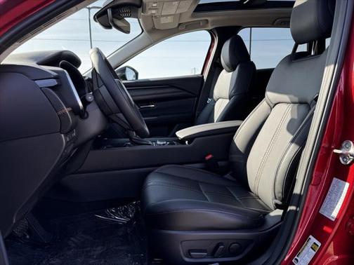 2025 Mazda CX-50 Hybrid Premium Plus Package
