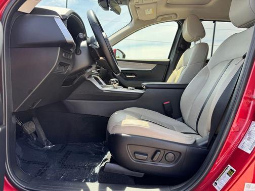 Soul Red Crystal Metallic 2024 Mazda CX-90 3.3 Turbo Preferred Plus