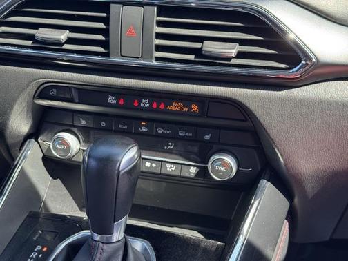 2023 Mazda CX-9 Carbon Edition